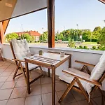 Zora With Terrace Near Terme Paradiso 公寓